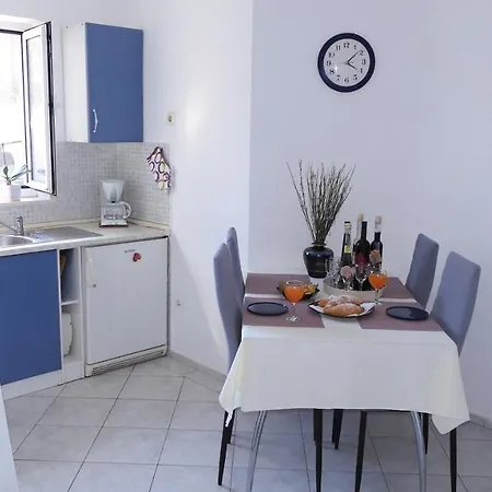 公寓 Jagoda Zrnovo